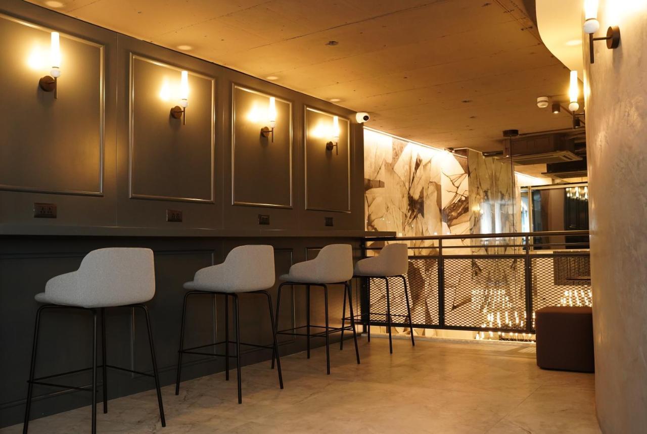 The Londoner Hotel Слима Экстерьер фото