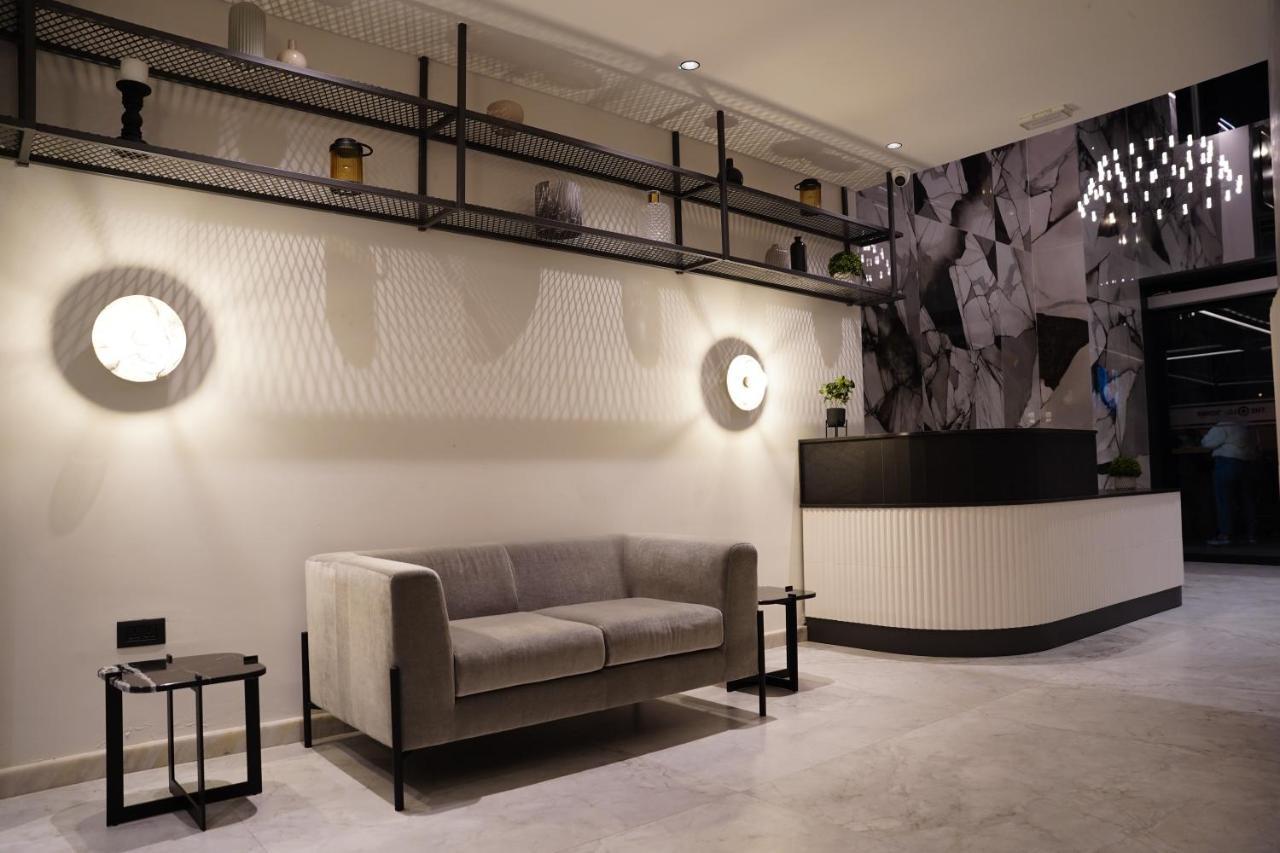 The Londoner Hotel Слима Экстерьер фото