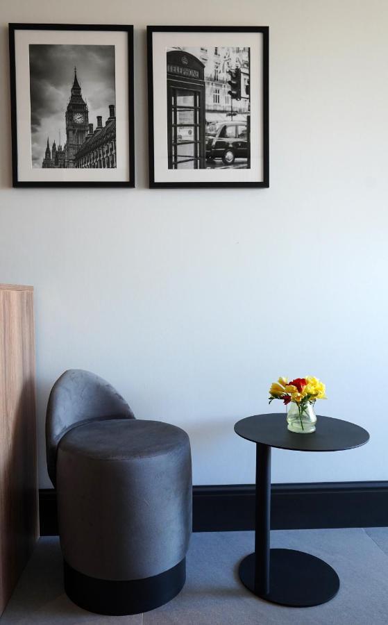 The Londoner Hotel Слима Экстерьер фото