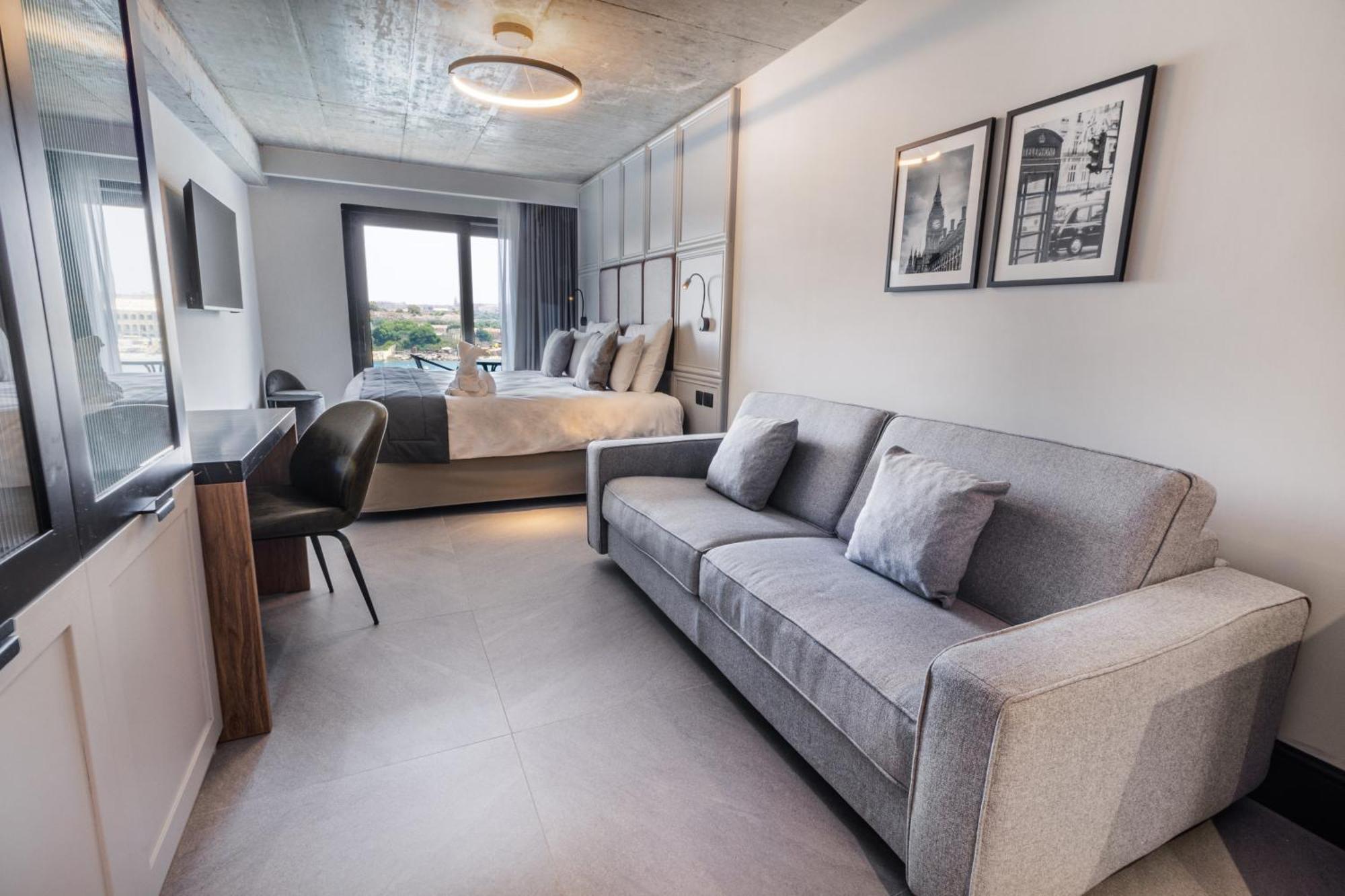 The Londoner Hotel Слима Экстерьер фото