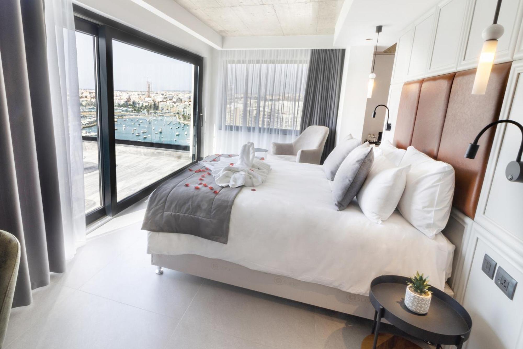 The Londoner Hotel Слима Экстерьер фото