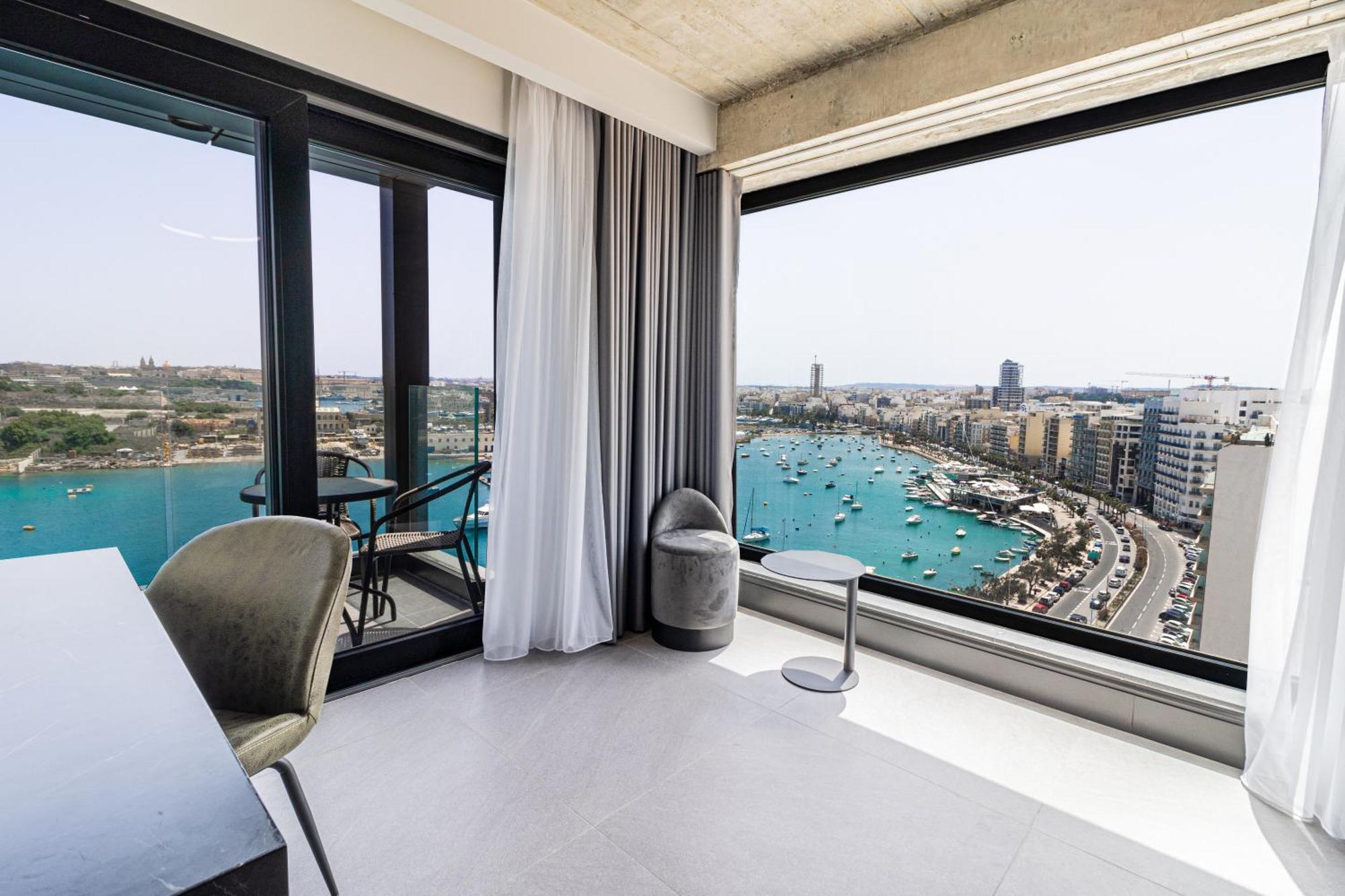 The Londoner Hotel Слима Экстерьер фото
