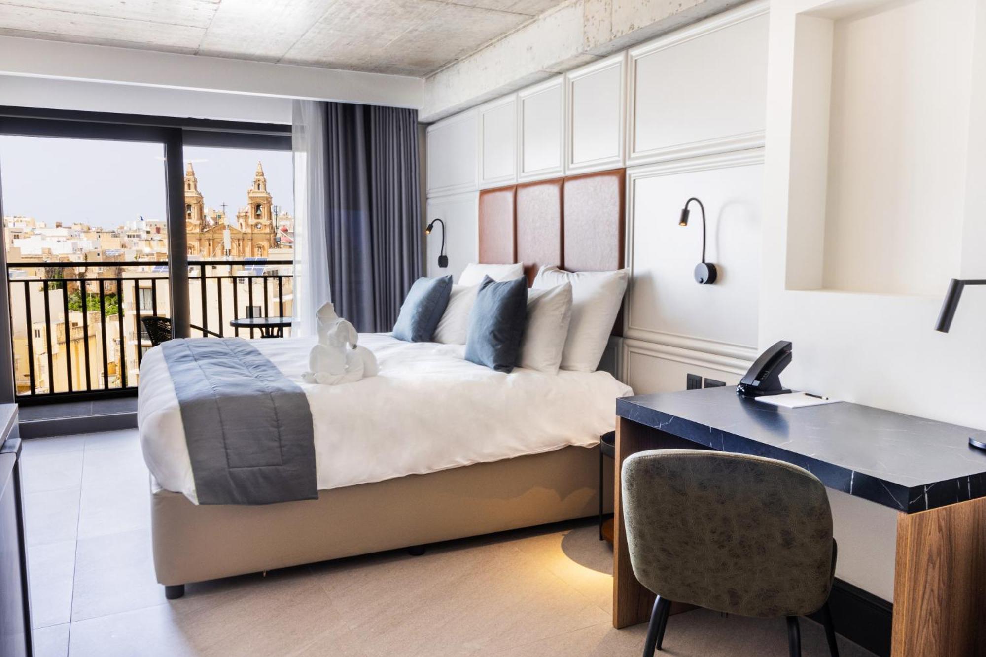 The Londoner Hotel Слима Экстерьер фото