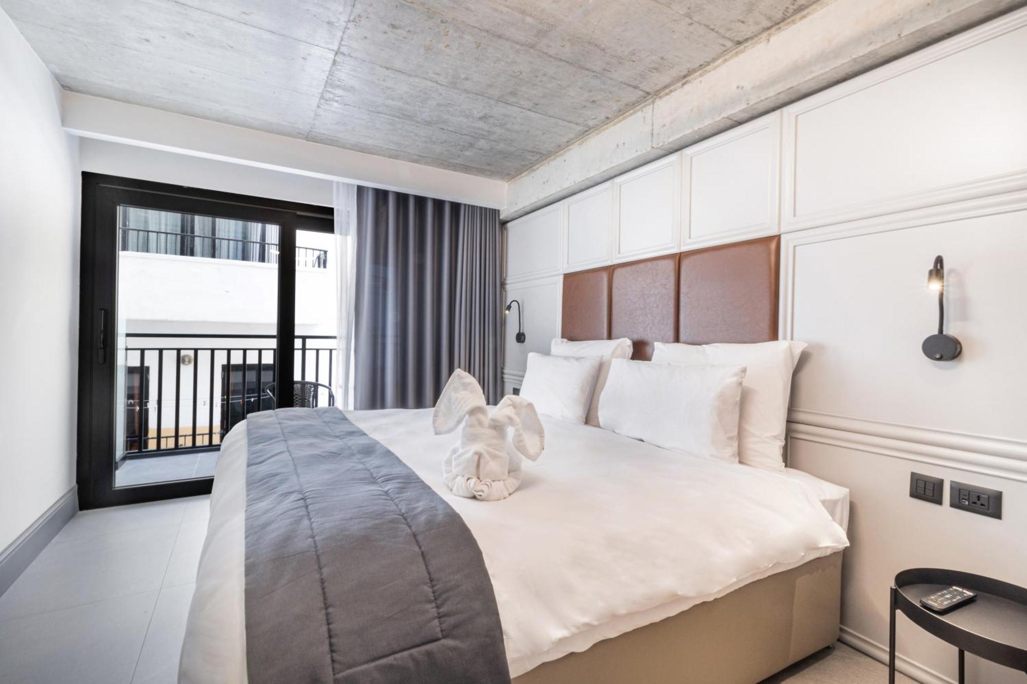 The Londoner Hotel Слима Экстерьер фото