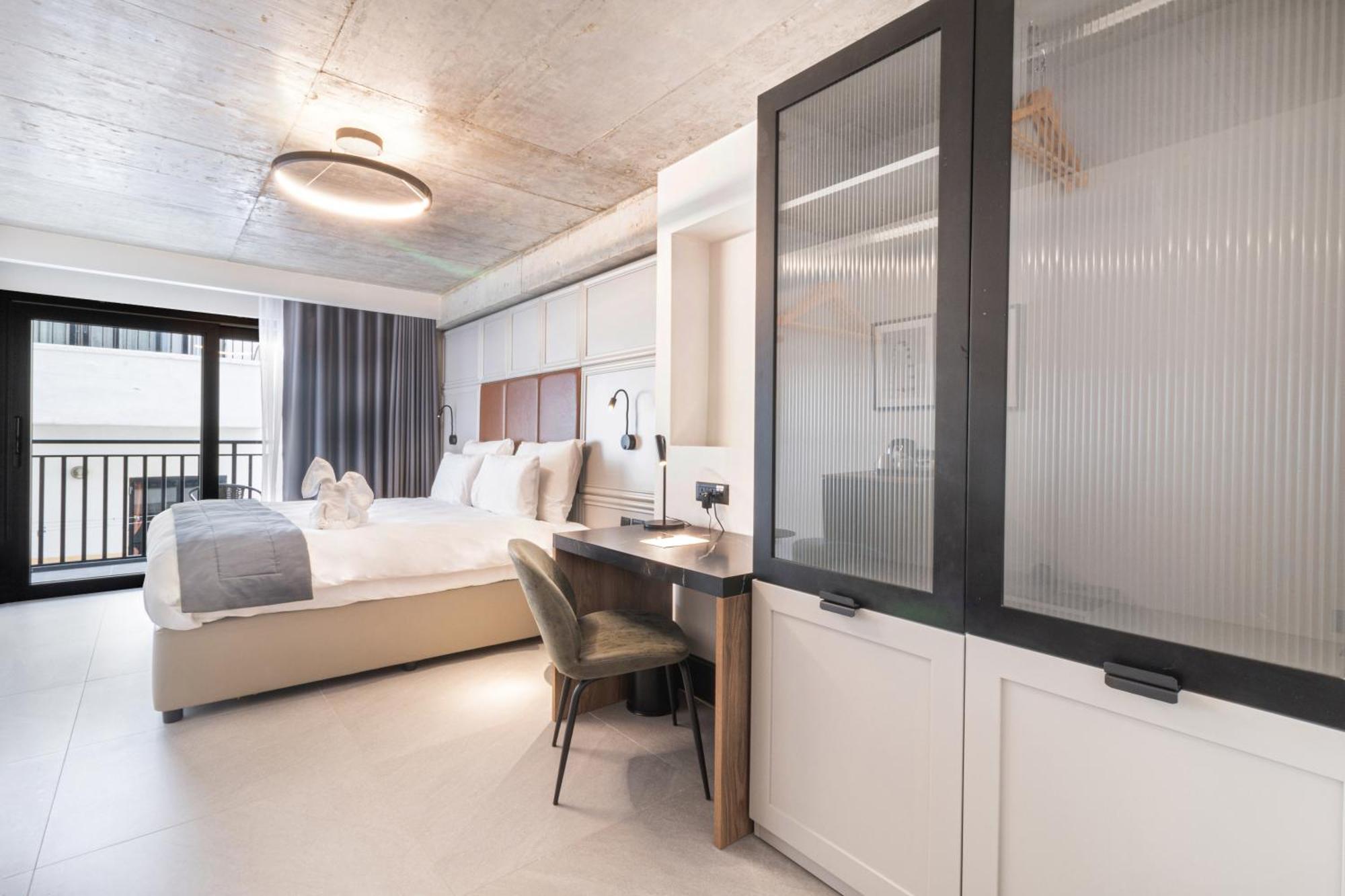 The Londoner Hotel Слима Экстерьер фото
